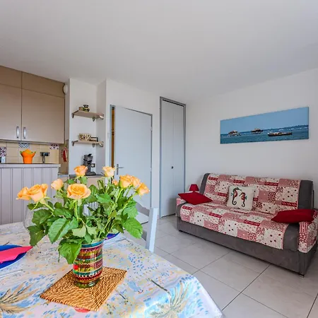 Les Gabiers Apartment *